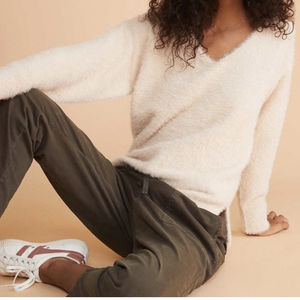LOU & GREY Ultra-Soft Fuzzy V Neck Long Sleeve Cozy Cream Sweater